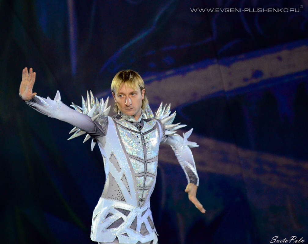 Evgeni Plushenko - Official Site - Photos